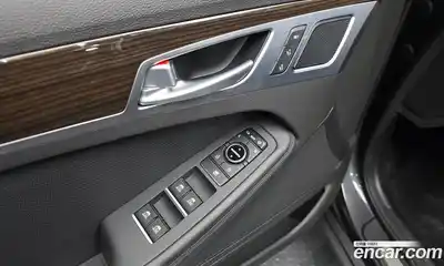 Genesis G80 2018 3.3 Автомат в Москве № 59035, миниатюра 5
