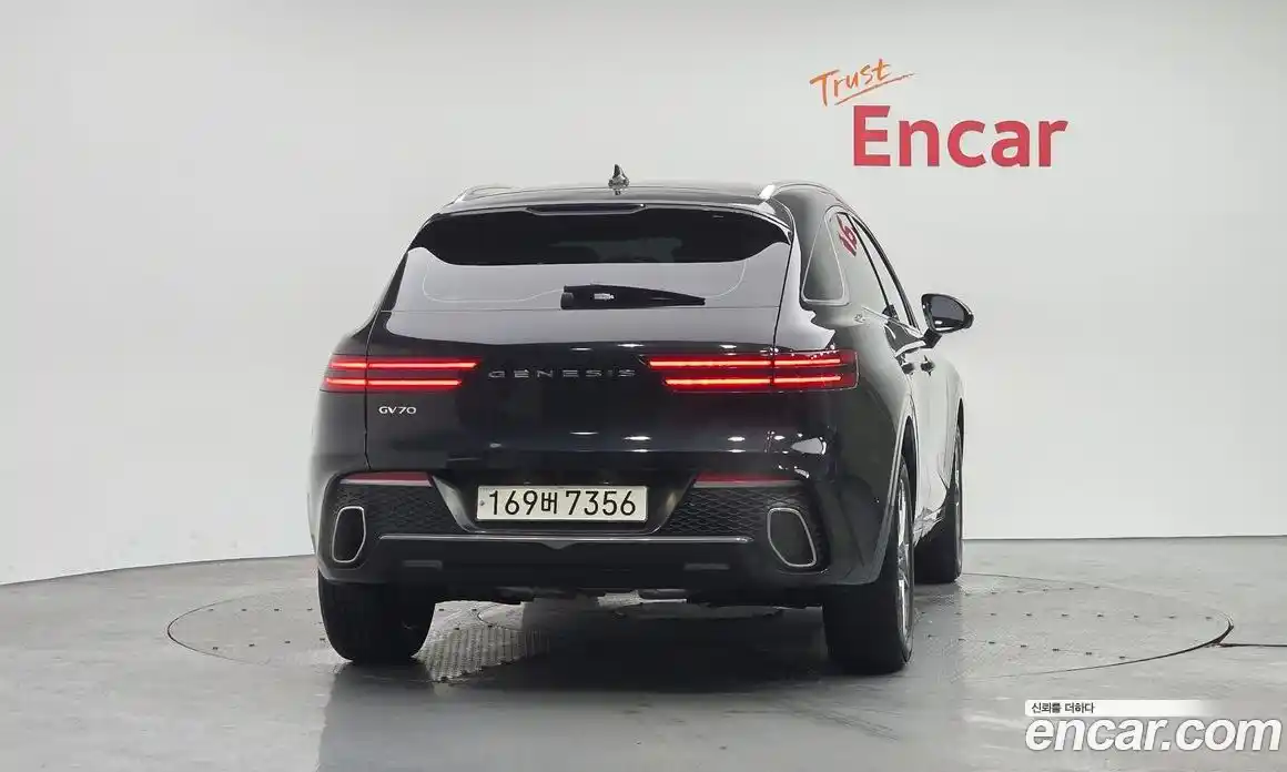 Genesis GV70 2023 2.5 Автомат в Москве № 59481, фото 20