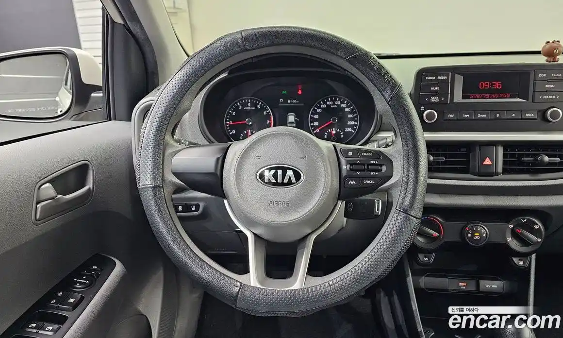 Kia Morning 2021 1.0 Автомат в Москве № 59958, фото 18