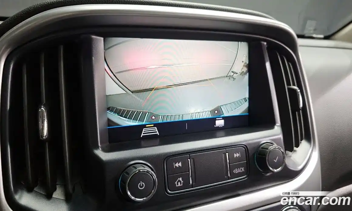 Chevrolet Colorado 2022 3.6 Автомат в Москве № 84175, фото 17