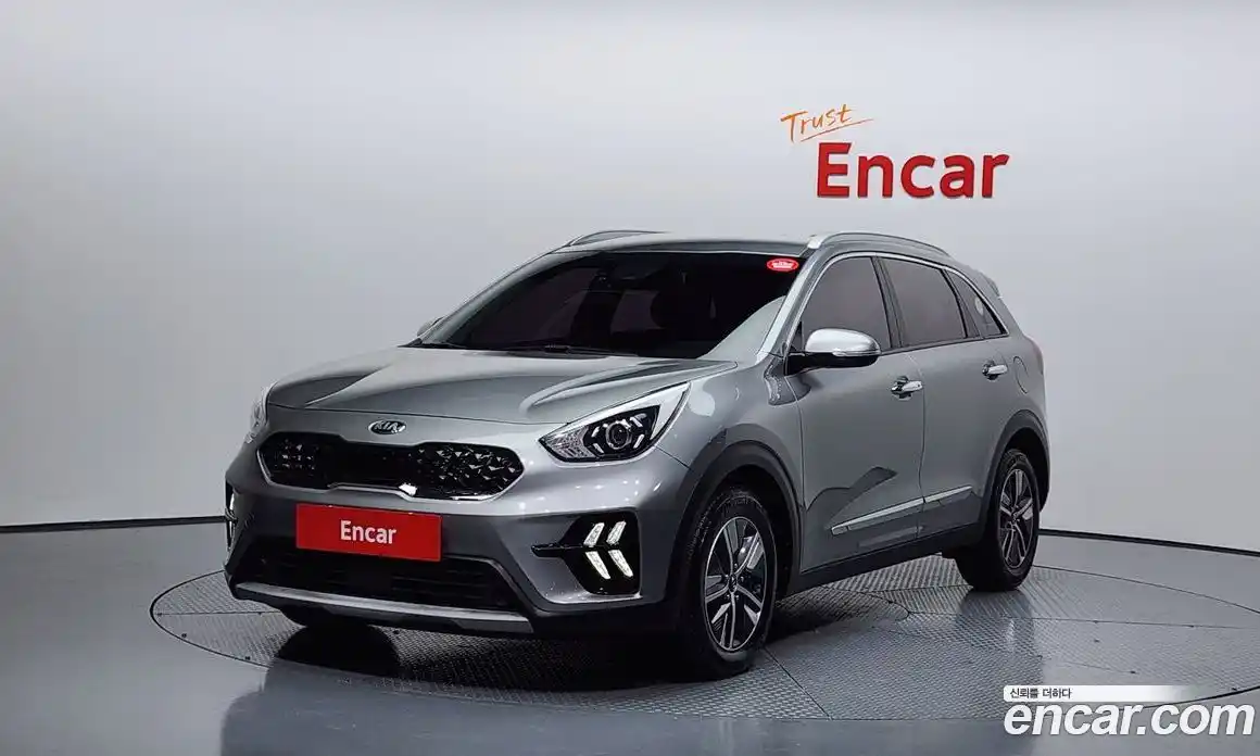 Kia Niro 2020 1.6 Автомат в Москве № 869, фото 7