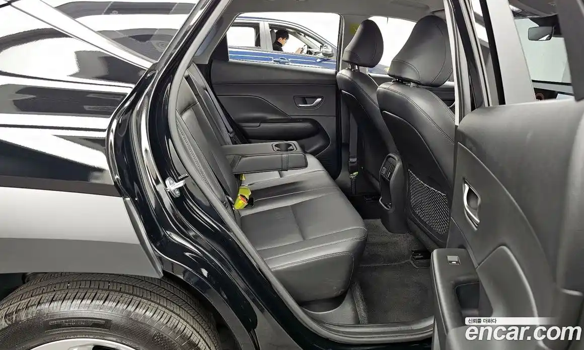 Hyundai Kona 2023 1.6 Автомат в Москве № 92086, фото 12