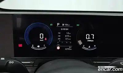 Hyundai Kona 2023 1.6 Автомат в Москве № 92086, миниатюра 5