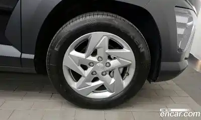 Hyundai Kona 2023 1.6 Автомат в Москве № 92086, миниатюра 10