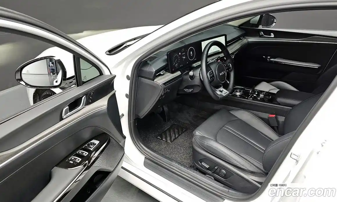 Kia K5 2026 1.6 Автомат в Москве № 100734, фото 9