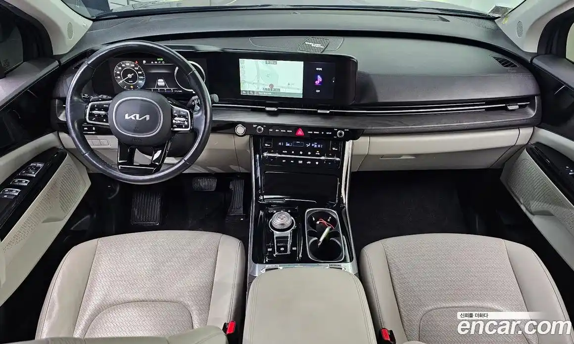 Kia Canival 2022 2.2 Автомат в Москве № 101356, фото 12