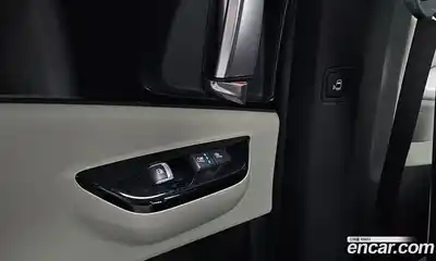 Kia Canival 2022 2.2 Автомат в Москве № 101356, миниатюра 2