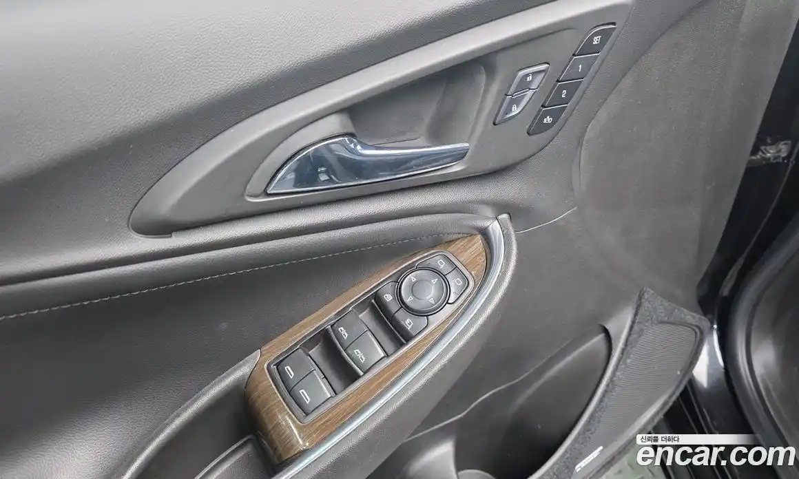 Chevrolet Malibu 2017 2.0 Автомат в Москве № 103698, фото 13