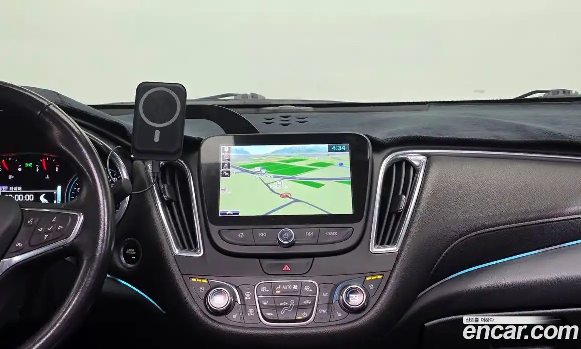 Chevrolet Malibu 2017 2.0 Автомат в Москве № 103698, фото 3