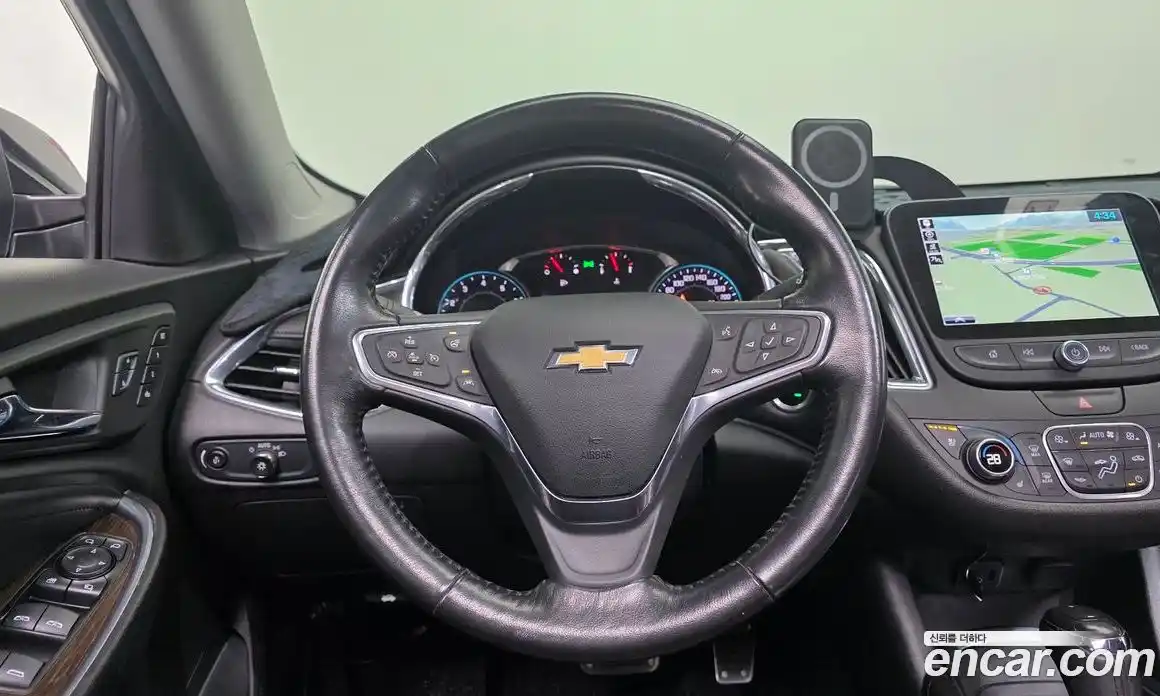 Chevrolet Malibu 2017 2.0 Автомат в Москве № 103698, фото 8