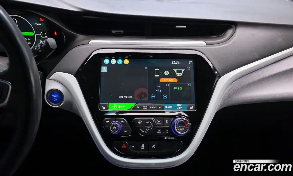 Chevrolet Bolt EV 2021 0.2 Автомат в Москве № 104838, фото 15