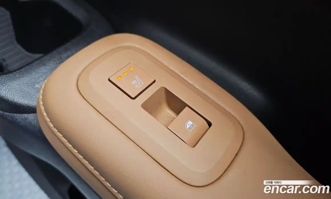 Hyundai Santa Fe 2024 1.6 Автомат в Москве № 108129, фото 9