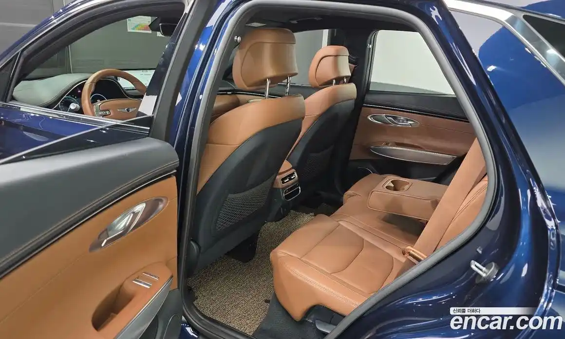 Genesis GV70 2022 2.5 Автомат в Москве № 118101, фото 4