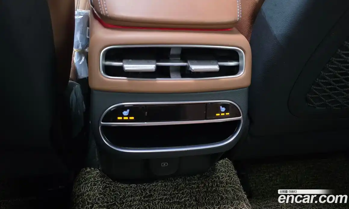 Genesis GV70 2022 2.5 Автомат в Москве № 118101, фото 9