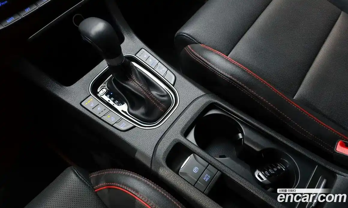 Hyundai i30 2018 1.6 Автомат в Москве № 119127, фото 17