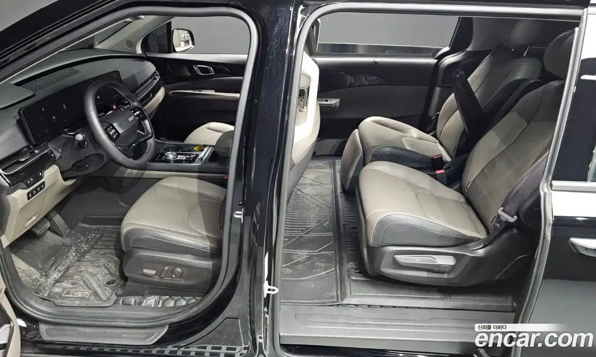 Kia Canival 2025 2.2 Автомат в Москве № 120156, фото 15