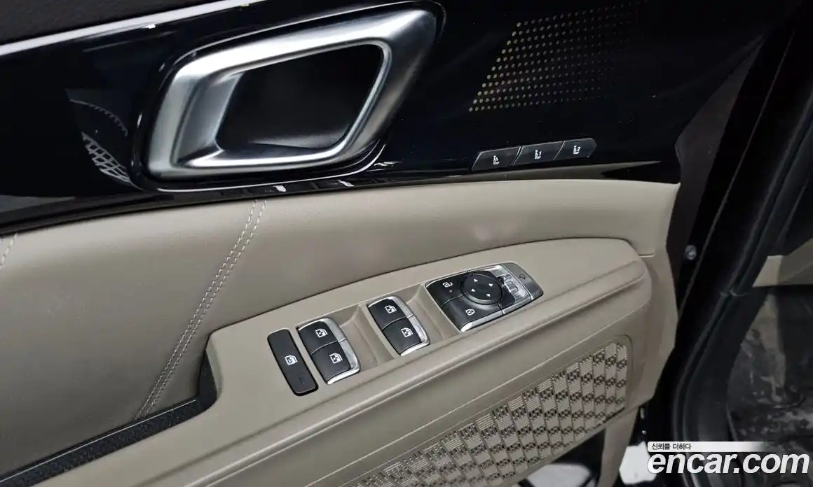 Kia Canival 2025 2.2 Автомат в Москве № 120156, фото 18