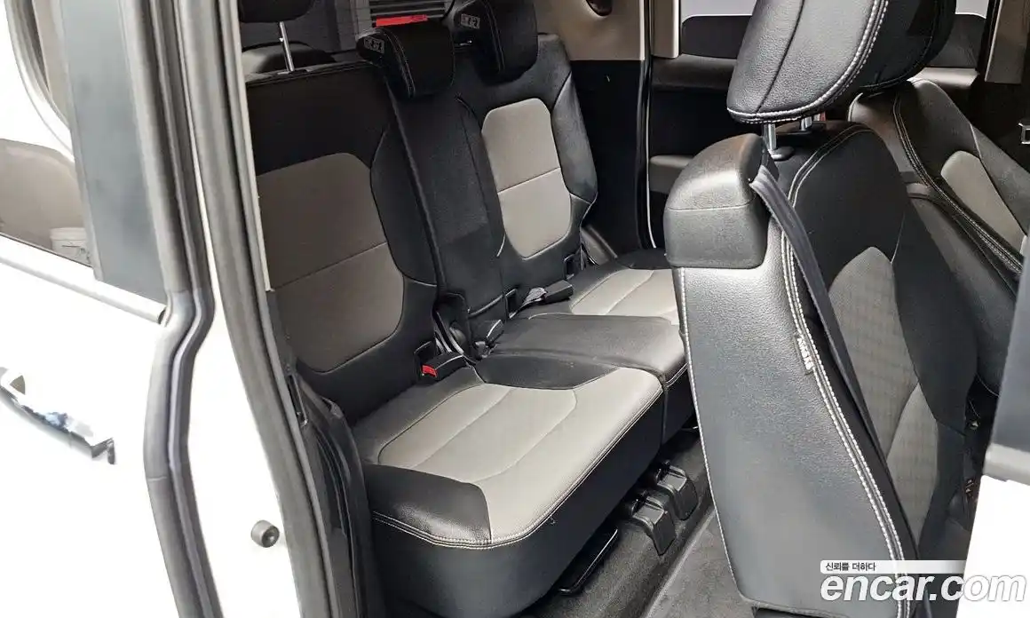 Kia Ray 2021 1.0 Автомат в Москве № 120638, фото 13