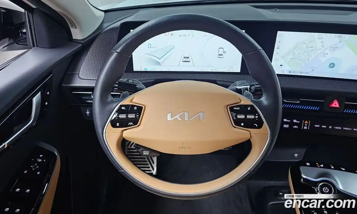 Kia EV6 2024 0.1 Автомат в Москве № 121715, фото 9