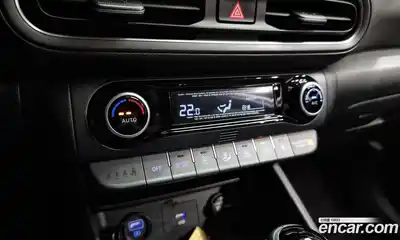 Hyundai Kona 2023 1.6 Автомат в Москве № 122627, миниатюра 12