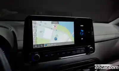 Hyundai Kona 2023 1.6 Автомат в Москве № 122627, миниатюра 8