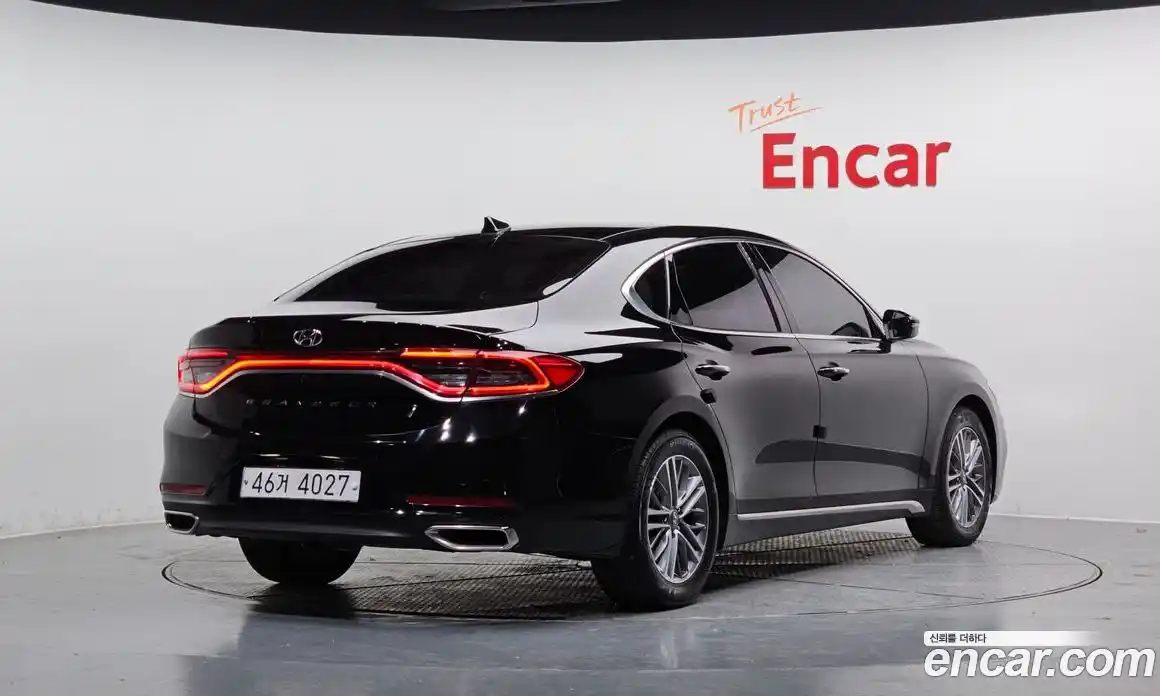 Hyundai Grandeur 2019 2.4 Автомат в Москве № 126256, фото 9