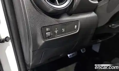 Hyundai Kona 2023 1.6 Автомат в Москве № 126632, миниатюра 12