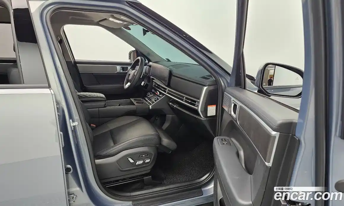 Hyundai Santa Fe 2024 1.6 Автомат в Москве № 126769, фото 18