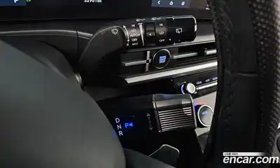 Hyundai Santa Fe 2024 1.6 Автомат в Москве № 126769, миниатюра 7