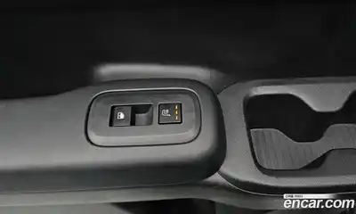 Hyundai Santa Fe 2024 1.6 Автомат в Москве № 126769, миниатюра 8