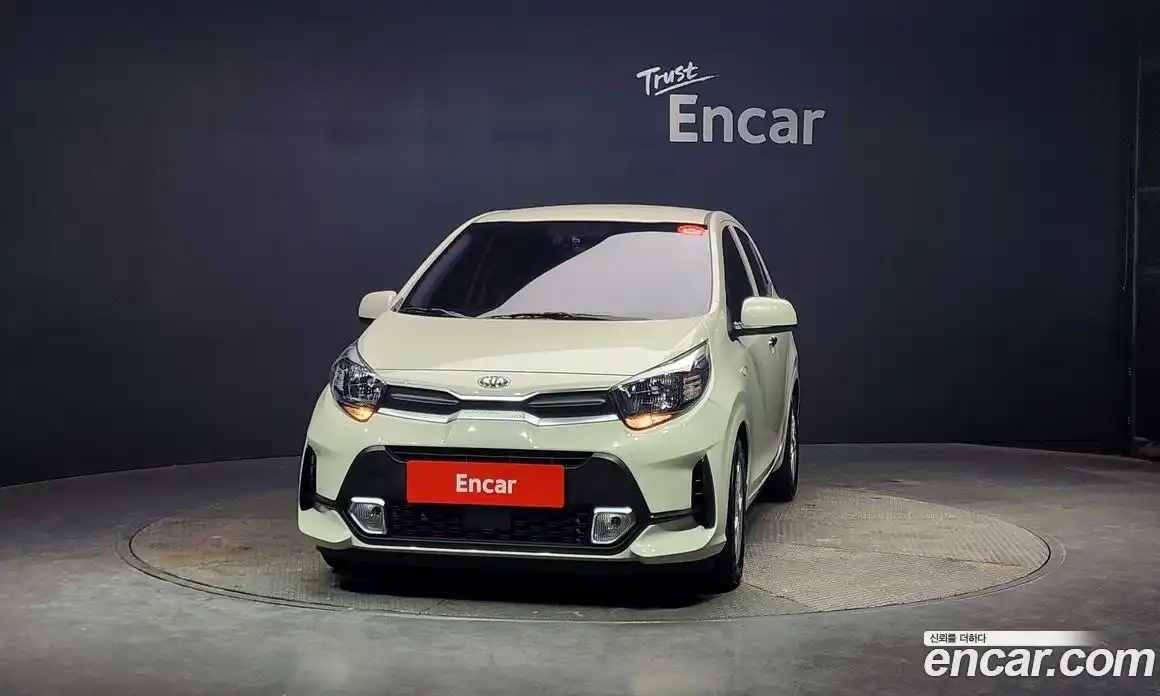 Kia Morning 2021 1.0 Автомат в Москве № 127280, фото 6