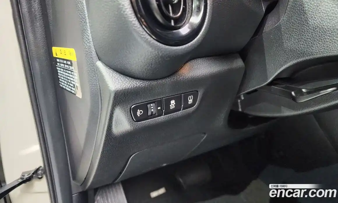 Kia Morning 2021 1.0 Автомат в Москве № 127280, фото 9