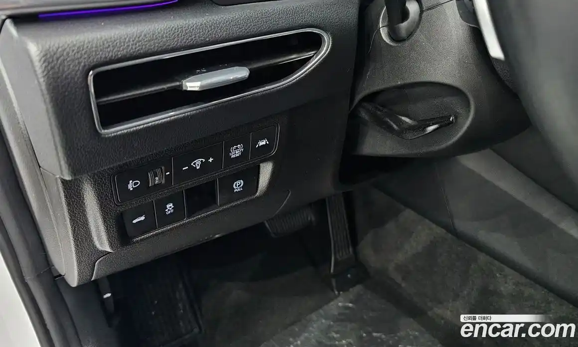 Hyundai Sonata 2022 2.0 Автомат в Москве № 127908, фото 19