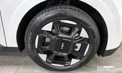 Kia Canival 2025 3.5 Автомат в Москве № 127925, миниатюра 9