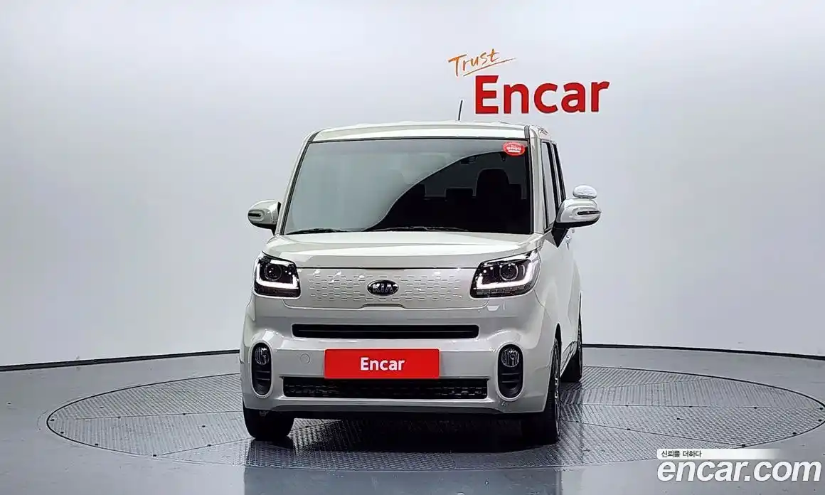 Kia Ray 2019 1.0 Автомат в Москве № 128579, фото 18