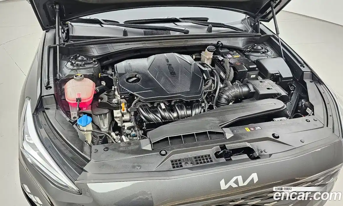 Kia K8 2022 2.5 Автомат в Москве № 128819, фото 15