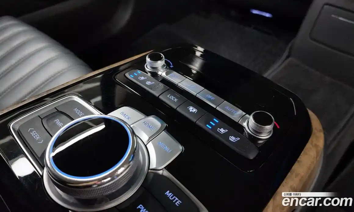 Genesis G90 2019 5.0 Автомат в Москве № 129326, фото 3