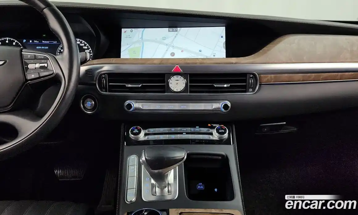 Genesis G90 2019 5.0 Автомат в Москве № 129326, фото 6