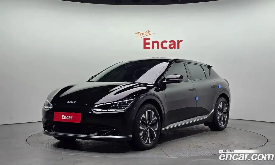 Kia EV6 2023 0.1 Автомат в Москве № 130204, фото 1