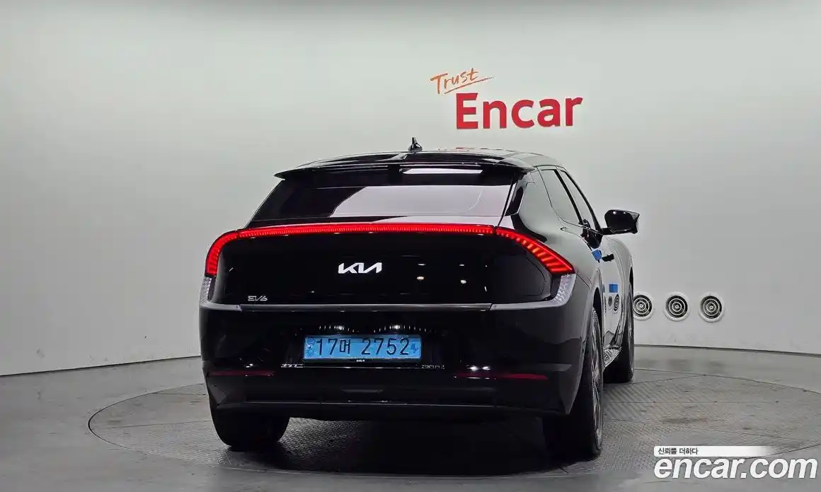 Kia EV6 2023 0.1 Автомат в Москве № 130204, фото 17