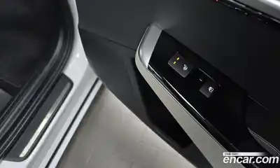 Kia EV6 2023 0.1 Автомат в Москве № 131606, миниатюра 5