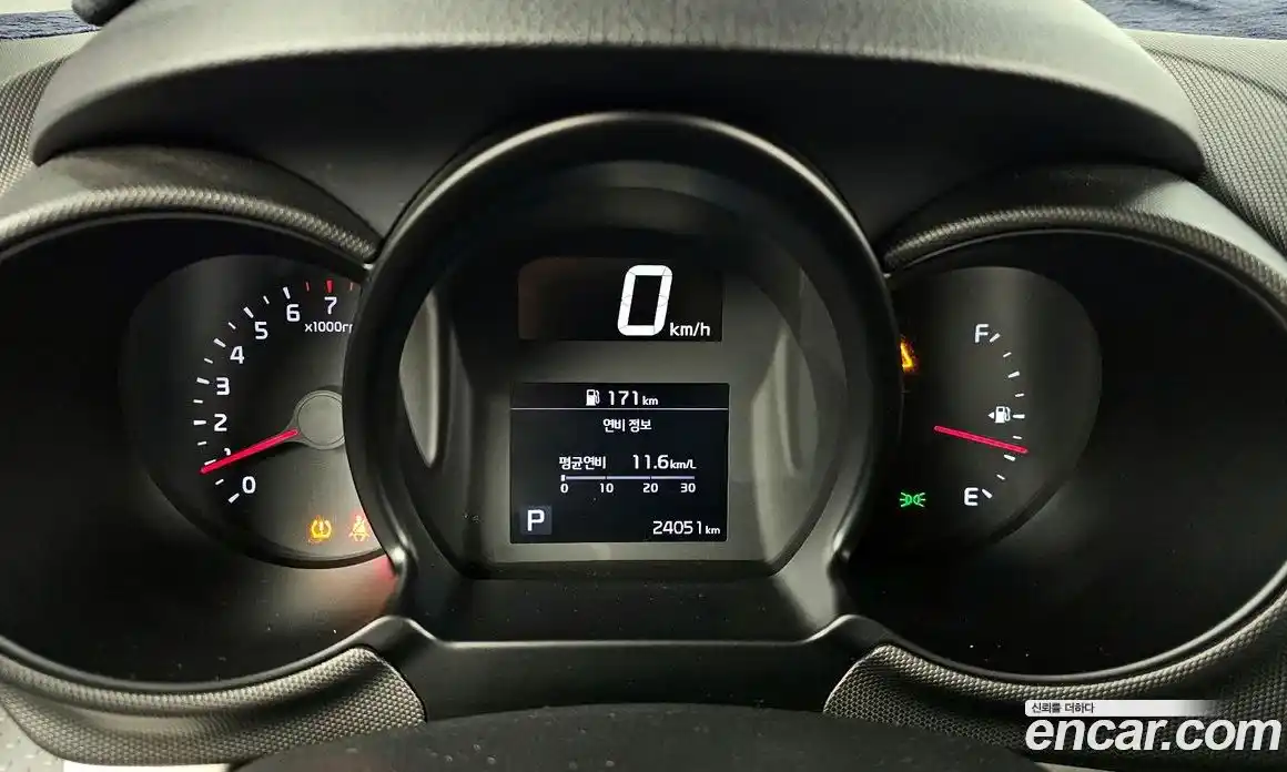 Kia Ray 2022 1.0 Автомат в Москве № 131610, фото 15