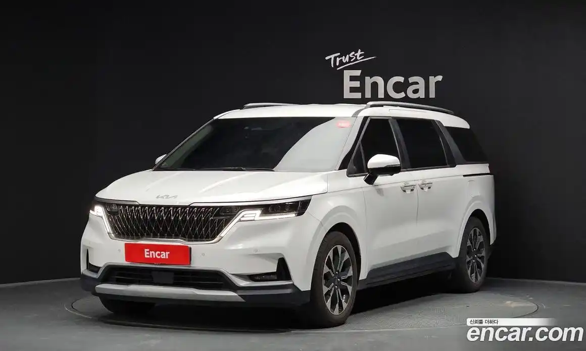 Kia Canival 2023 3.5 Автомат в Москве № 131905, фото 15