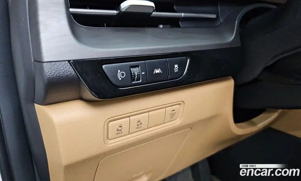 Kia Canival 2023 3.5 Автомат в Москве № 131905, фото 18