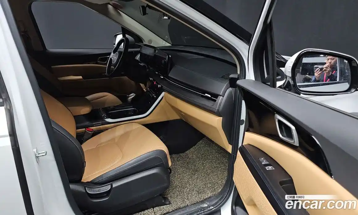 Kia Canival 2023 3.5 Автомат в Москве № 131905, фото 5