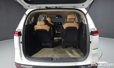 Kia Canival 2023 3.5 Автомат в Москве № 131905, миниатюра 7