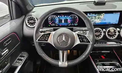Mercedes-Benz GLB-Class 2024 1.9 Автомат в Москве № 134865, миниатюра 2