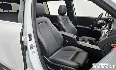 Mercedes-Benz GLB-Class 2024 1.9 Автомат в Москве № 134865, миниатюра 3