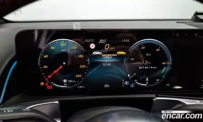 Mercedes-Benz GLB-Class, 2022