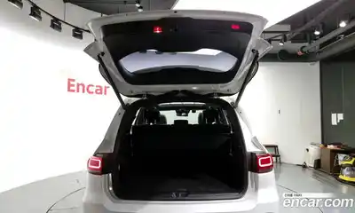 Mercedes-Benz GLB-Class 2022 2.0 Автомат в Москве № 135056, миниатюра 11